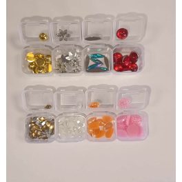   Különleges alakú csillogó gyémántszemek Gyémántszem tároló kis dobozzal