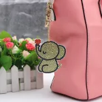 Kis elefánt gyémántszemes kirakó kulcstartók 