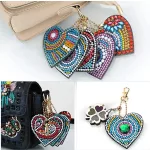 Szívecskés gyémántszemes kirakó kulcstartók