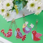 Népművészeti madarak gyémántszemmel kirakható kulcstartók