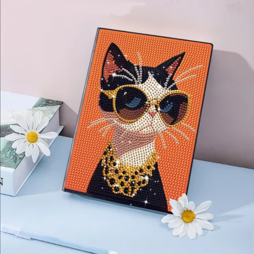 Csinos macskanő mintás jegyzetfüzet gyémántszemes kirakó