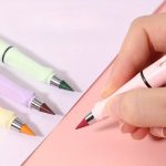 10 féle színű  cserélhető betétes ceruza  készlet színezéshez 