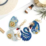 Hattyús gyémántszemes kulcstartó kirakó készlet