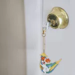 Napágyon pihenő kutyusok gyémántszemmel kirakható kulcstartók