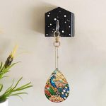 Pávák csepp alakban gyémántszemmel kirakható kulcstartók