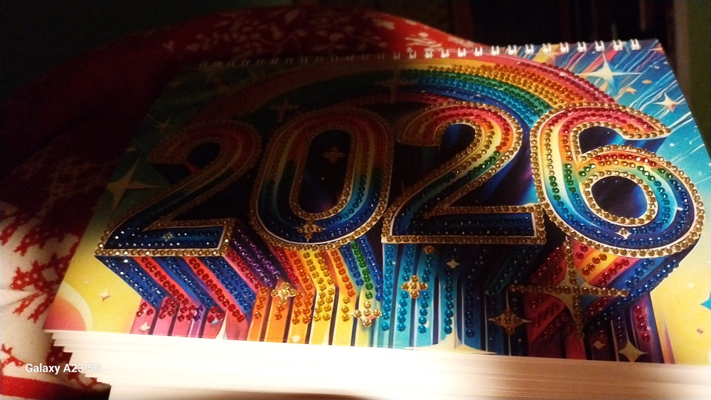   2026-os DIY Gyémántszemes Asztali Naptár –Hónak nevek a képeken
